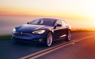 купить автомобиль Tesla Model S